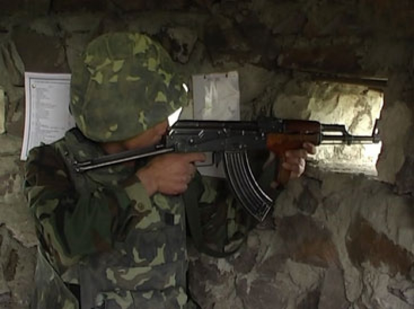 Ermənistan ordusunun bölmələri cəbhə xəttində atəşkəs rejimini pozmaqda davam edirlər