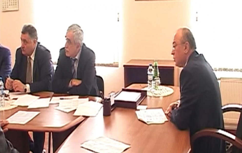 Fövqəladə hallar naziri Qəbələ şəhərində vətəndaşları qəbul edib
