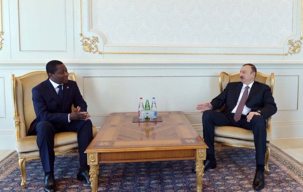 Neu ernannter Botschafter von Benin sein Beglaubigungsschreiben Aserbaidschans Präsident Ilham Aliyev überreicht