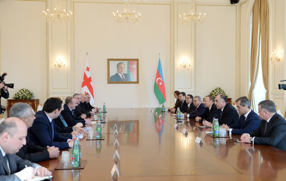 La réunion élargie des Présidents azerbaïdjanais et géorgien