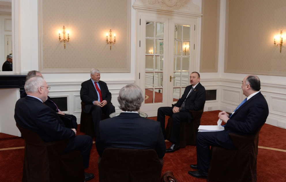Rencontre du président Ilham Aliyev avec les co-présidents du groupe de Minsk de l’OSCE à La Haye