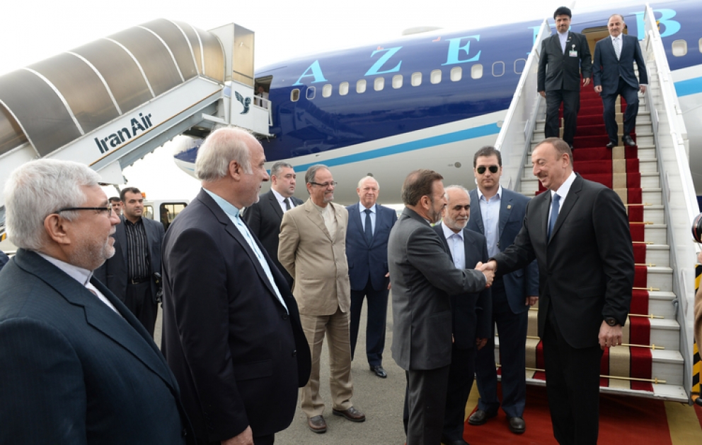 Déplacement du président azerbaïdjanais Ilham Aliyev en République islamique d’Iran Accueil à l’aéroport «Mehrabad»