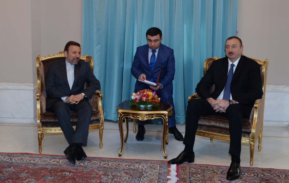 Le président azerbaïdjanais Ilham Aliyev a rencontré Mahmoud Vaezi, ministre iranien des technologies de la communication et de l’information et coprésident de la commission intergouvernementale