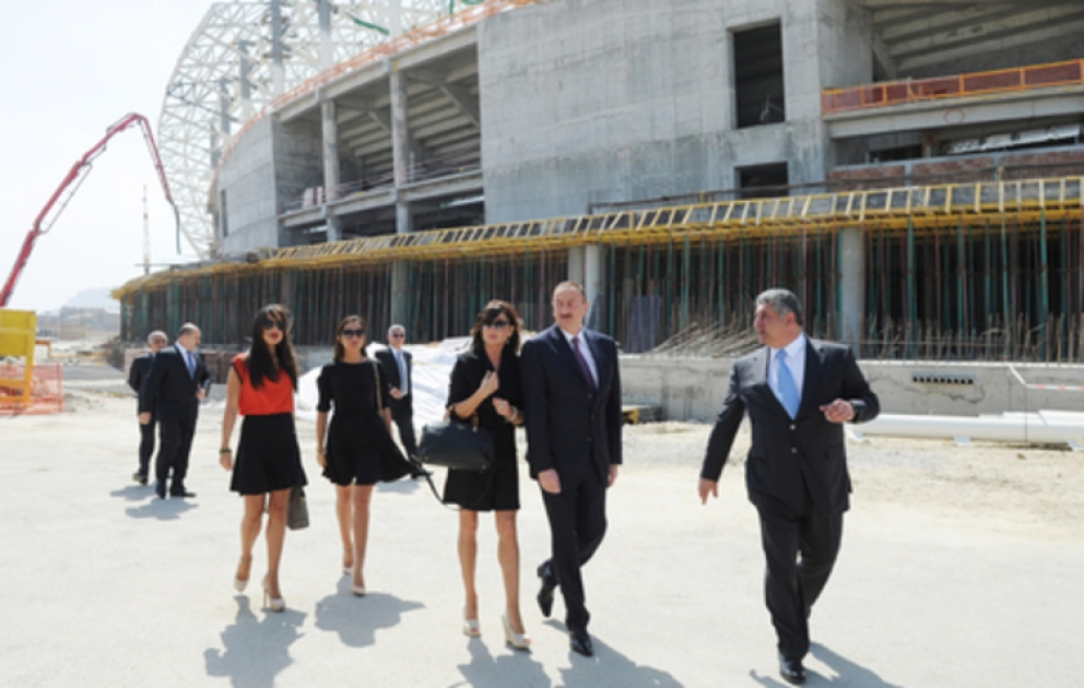 Le président azerbaïdjanais Ilham Aliyev a inspecté l’avancement des travaux de construction au Centre des Sports Nautiques à Bakou