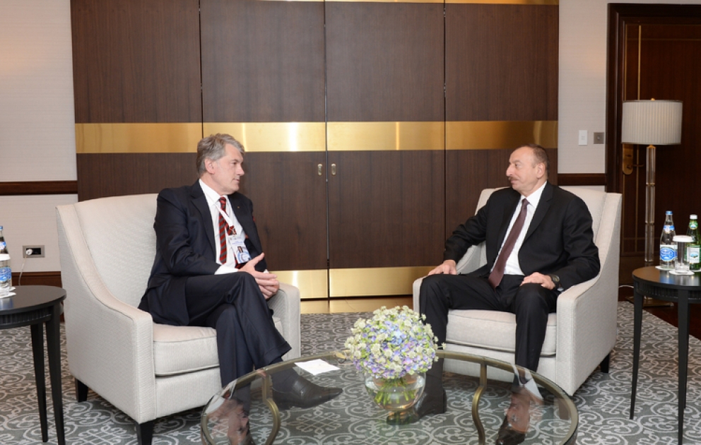 Le président azerbaïdjanais Ilham Aliyev a reçu l’ancien président ukrainien Victor Iouchenko