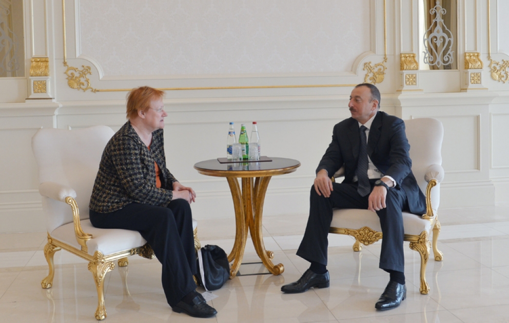 Le président Ilham Aliyev a reçu l’ancienne présidente de la Finlande Mme Tarya Halonen