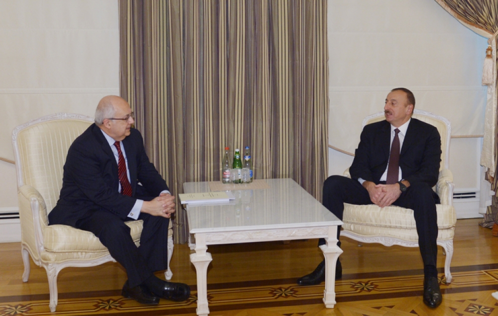 Le président azerbaïdjanais Ilham Aliyev a reçu Ismail Serageldin, directeur de la Bibliothèque d’Alexandrie, coprésident du centre international Nizami Gandjavi