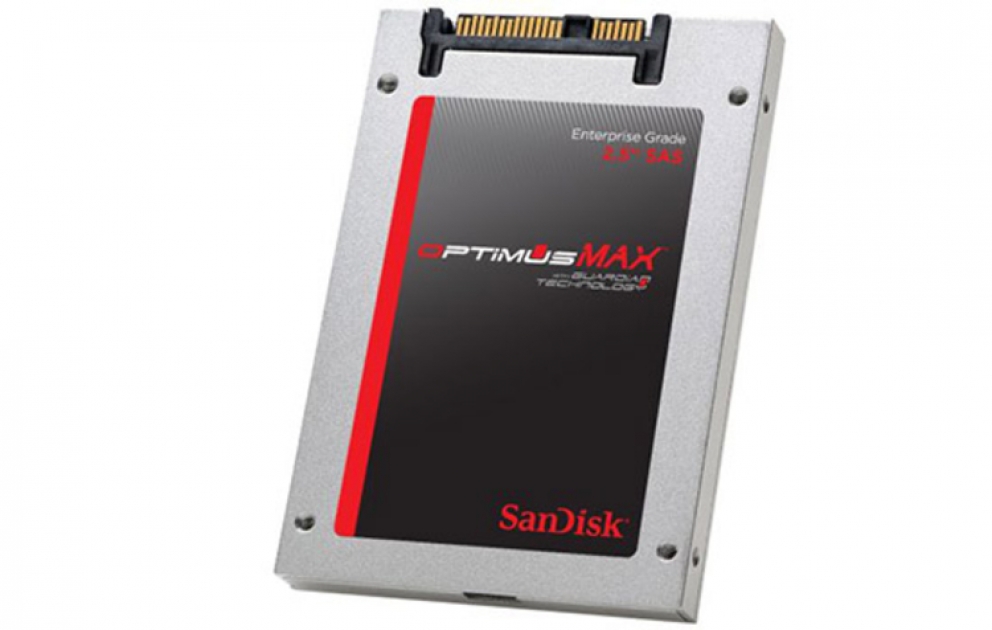 Əsasən korporativ seqment üçün nəzərdə tutulmuş 4 GB həcmində yeni Optimus Max sərtgövdəli daşıyıcısını nümayiş olunub
