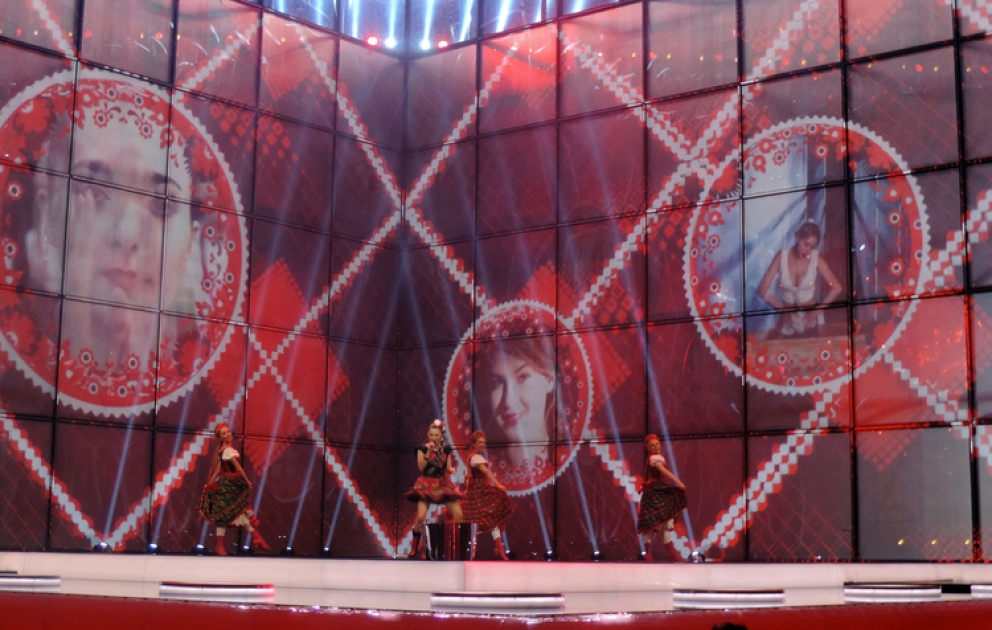 “Eurovision-2014” mahnı müsabiqəsinin ikinci yarımfinal şousunun iştirakçıları “B and V” Arenada son məşqlərini ediblər