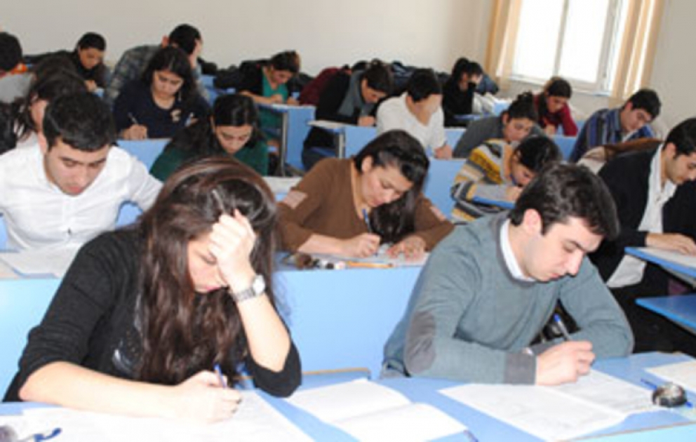 Orta məktəblərdə buraxılış imtahanlarının vaxtı açıqlandı