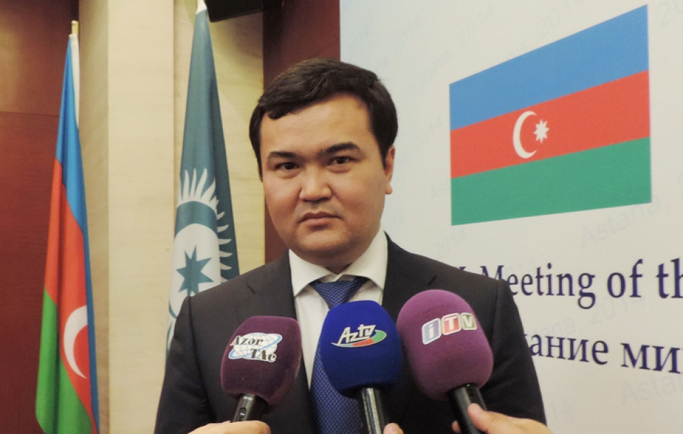 Qazaxıstan Bakı-Tbilisi-Qars dəmir yolunun çəkilişini səbirsizliklə gözləyir