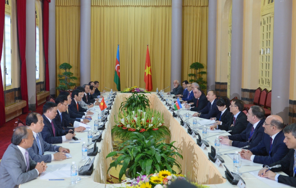Treffen der Präsidenten von Aserbaidschan und Vietnam in einem erweiterten Format