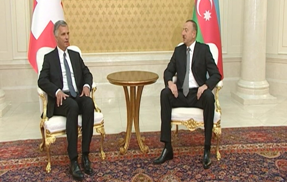 Entretien entre le président azerbaïdjanais Ilham Aliyev et le président suisse Didier Burkhalter