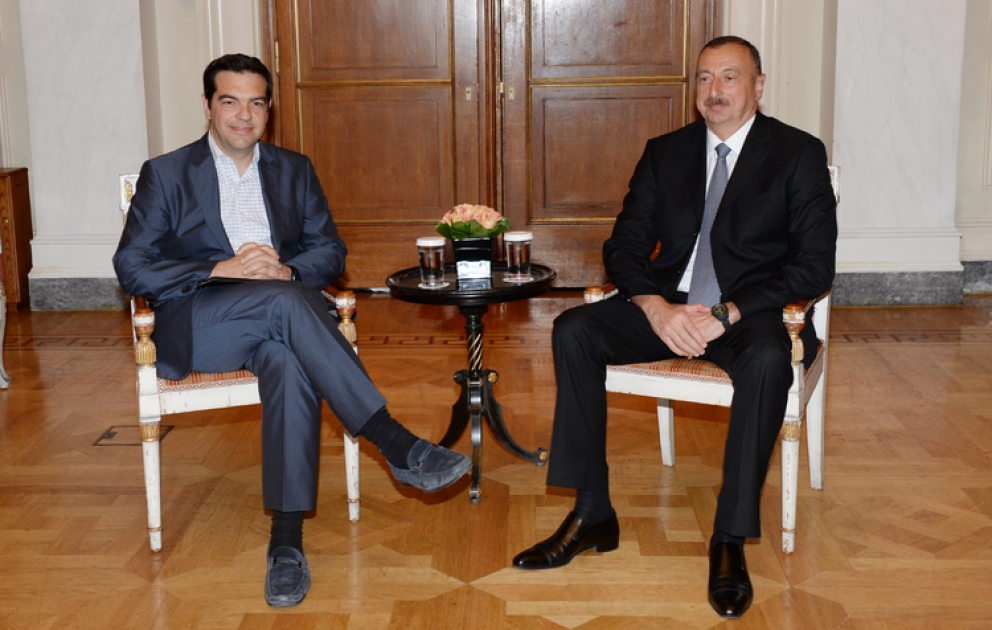 Azərbaycan Prezidenti İlham Əliyev Yunanıstan parlamentində əsas müxalifət olan Demokratik Solçular Birliyinin lideri Aleksis Tsipras ilə görüşüb