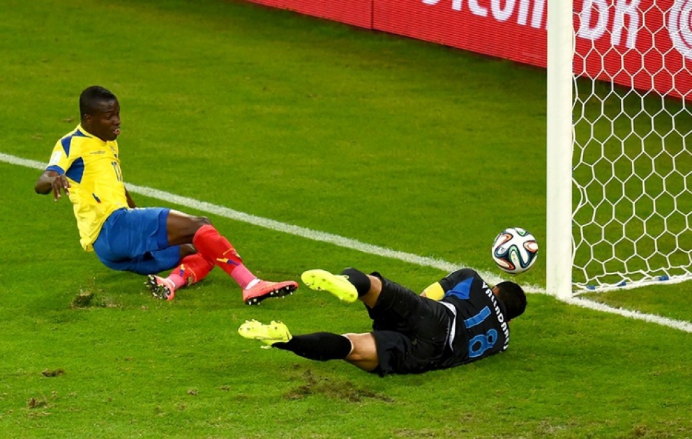 Futbol üzrə XX dünya çempionatında Ekvador yığması Honduras komandasına qalib gəlib