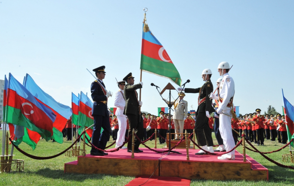 Heydər Əliyev adına Azərbaycan Ali Hərbi Məktəbində xüsusi təyinatlı hərbi təhsil müəssisələrinin 2014-cü il buraxılışı