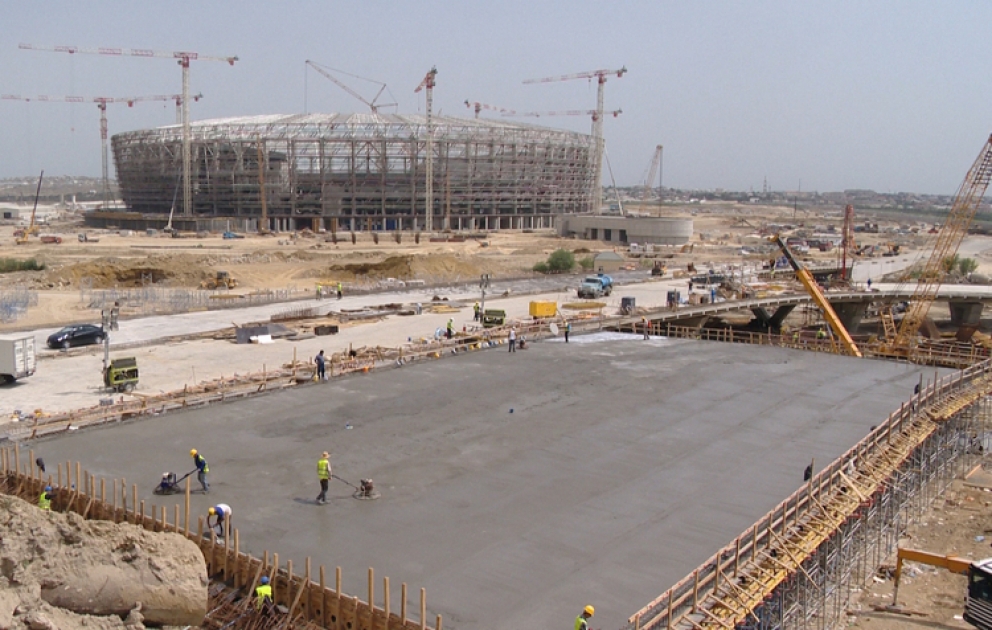Olimpiya stadionu ətrafında qurulan yol infrastrukturu gələn ilin martında hazır olacaq