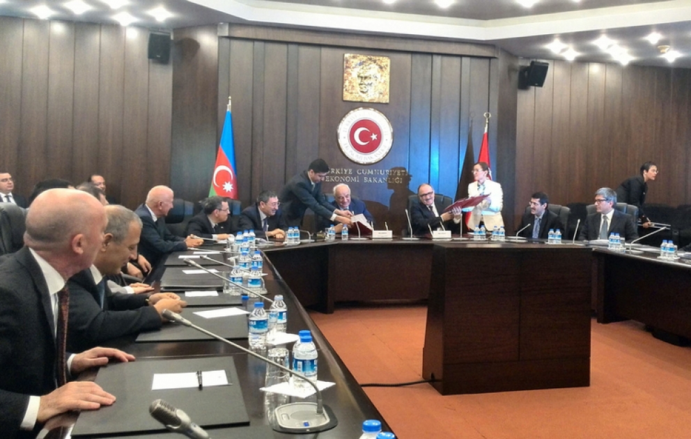 Azərbaycan-Türkiyə Hökumətlərarası Müştərək İqtisadi Komissiyanın 7-ci iclasının protokolu imzalanıb