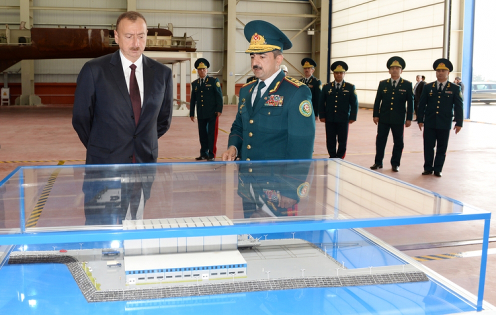 Le président Ilham Aliyev a participé à l’inauguration de la nouvelle usine de construction navale de la Garde côtière du Service national des frontières