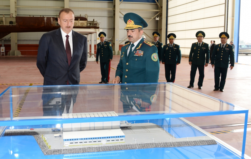 Президент Азербайджана Ильхам Алиев принял участие в открытии нового судостроительного завода Береговой охраны Государственной пограничной службы