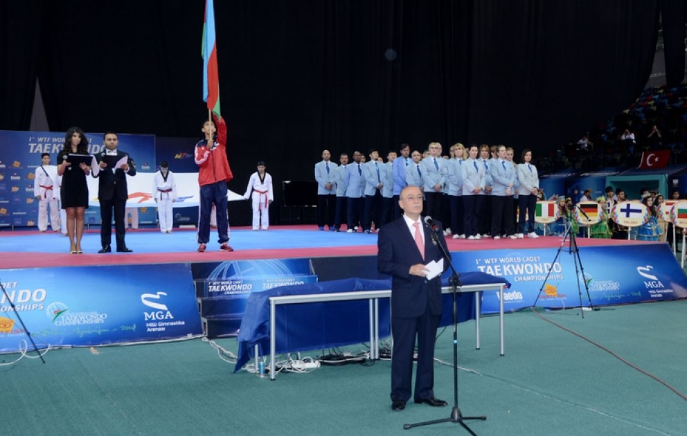 Taekvondo üzrə yeniyetmələr arasında birinci dünya çempionatının açılış mərasimi keçirilib
