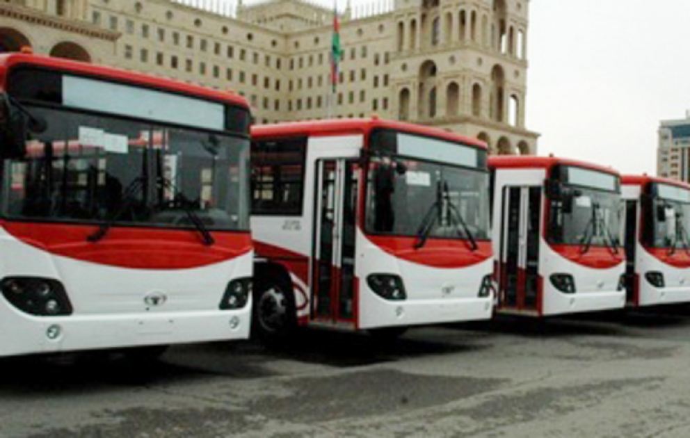 Paytaxtdakı avtobus sürücüləri ingilis dili kurslarına cəlb olunacaq