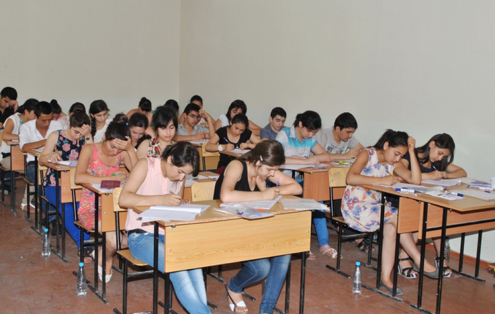 Ali təhsil müəssisələrinin magistraturalarının boş qalan plan yerlərinə ixtisas seçimi aparılır