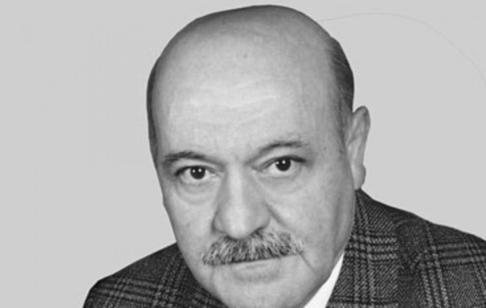 Bütün zamanların sənətkarı Vasif Adıgözəlovu onun təkrarsız mahnılarından biri ilə xatırlayırıq
