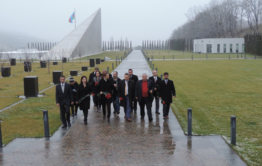 Türkiyəli jurnalistlər Quba Soyqrımı Memorial Kompleksini ziyarət ediblər