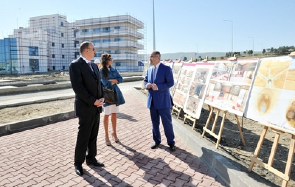 Azərbaycan Prezidenti İlham Əliyev Stend Atıcılığı İdman Kompleksində tikinti işlərinin gedişi ilə tanış olub