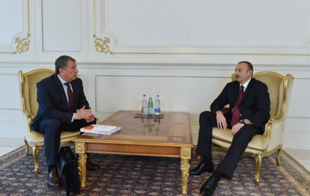 Azərbaycan Prezidenti İlham Əliyev Rusiyanın “Rosneft” dövlət şirkətinin prezidentini qəbul edib