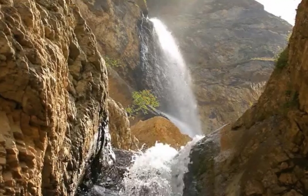 Чудо природы: водопад Лаза в Гусаре