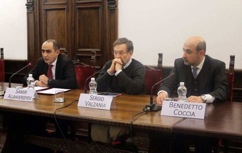 Kamal Abdullanın “Yarımçıq əlyazma” romanı italiyalı oxucular tərəfindən maraqla qarşılanıb