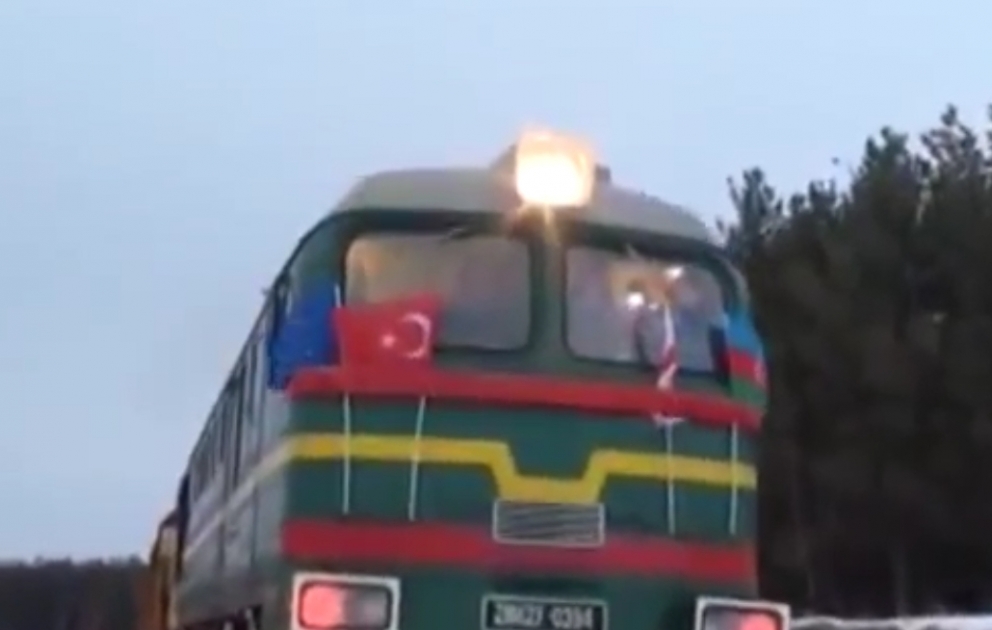 Bakı-Tbilisi-Qars layihəsi çərçivəsində xəttə buraxılan ilk qatarın sınağı uğurlu keçib