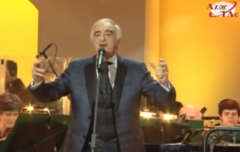 Polad Bülbüloğlu Moskvada möhtəşəm konsert verdi