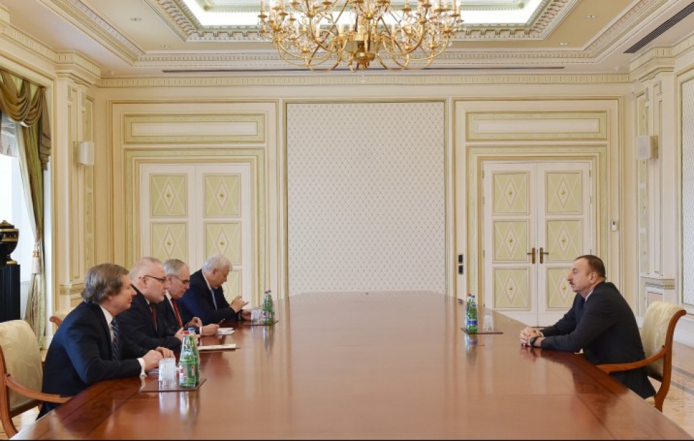 Президент Ильхам Алиев принял сопредседателей Минской группы ОБСЕ и специального представителя действующего председателя ОБСЕ