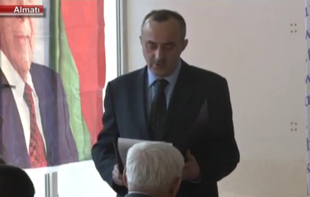20 Yanvar şəhidlərinin xatirəsi Almatıda da anılıb