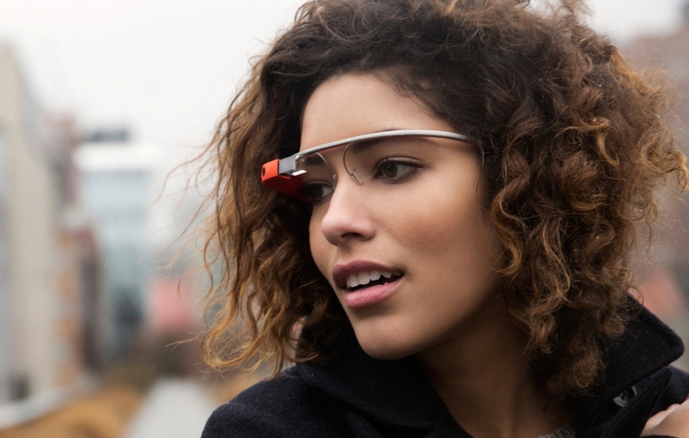 Amsterdam aeroportunda “Google Glass” eynəyindən istifadə olunur