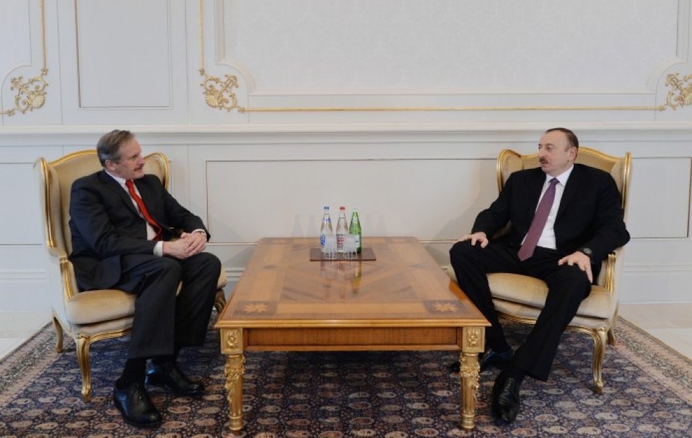 President Ilham Aliyev received the credentials of the newly appointed U.S. Ambassador