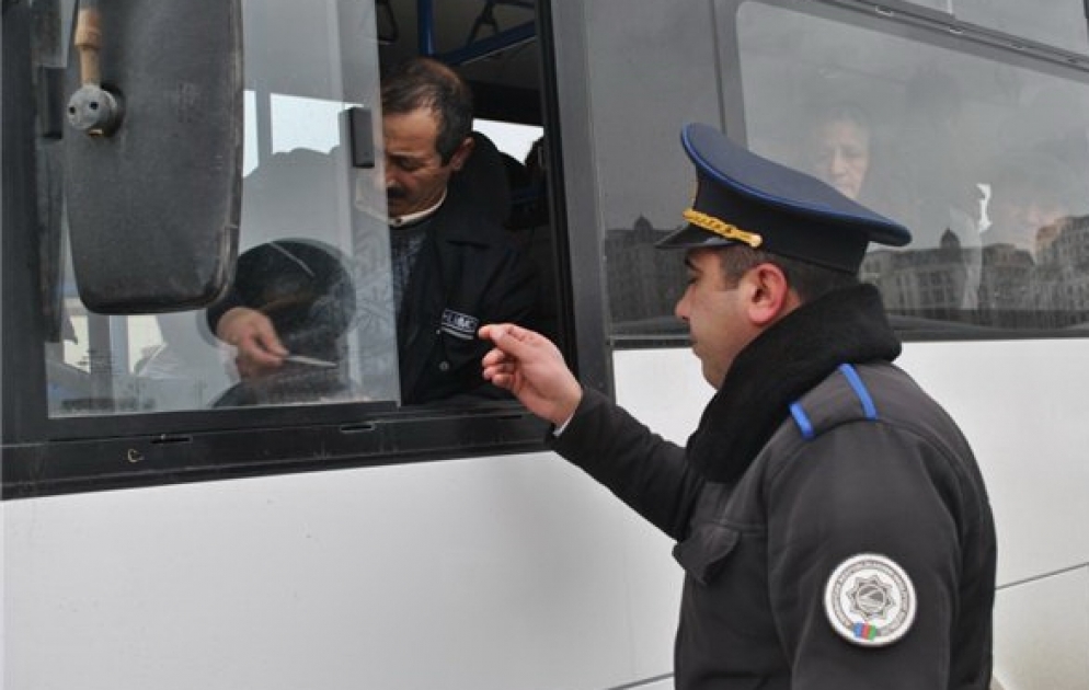 Qanunsuz fəaliyyət göstərən sərnişin avtobuslarına qarşı reydlərə başlanılıb