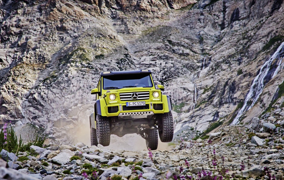 “Mercedes” yeni “Geländewagen 500 4×4²” avtomobilini təqdim edib