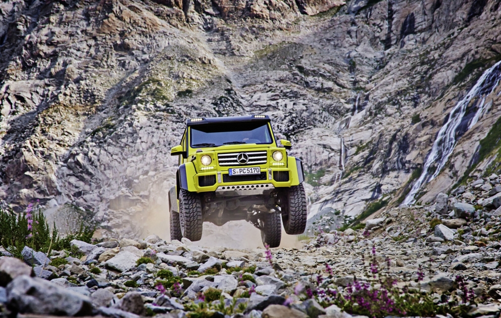 "Мерседес" представил новый " Geländewagen 500 4 × 4 "