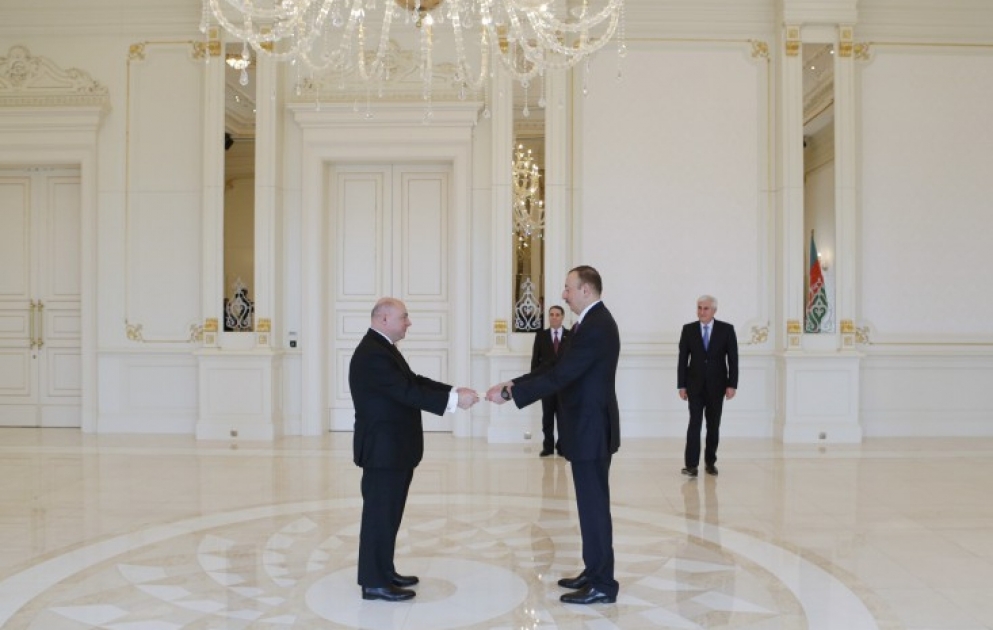 Le président Ilham Aliyev a reçu les lettres de créance du nouvel ambassadeur de Pologne en Azerbaïdjan