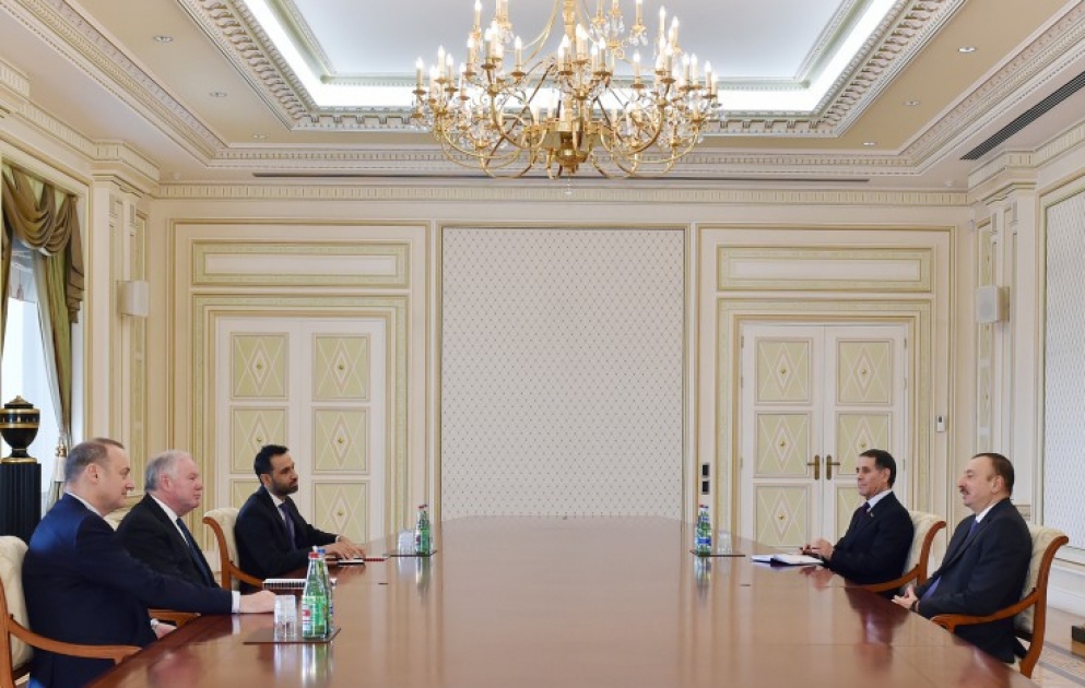 Le président Ilham Aliyev s’est entretenu avec l’envoyé du Premier ministre britannique sur les affaires commerciales