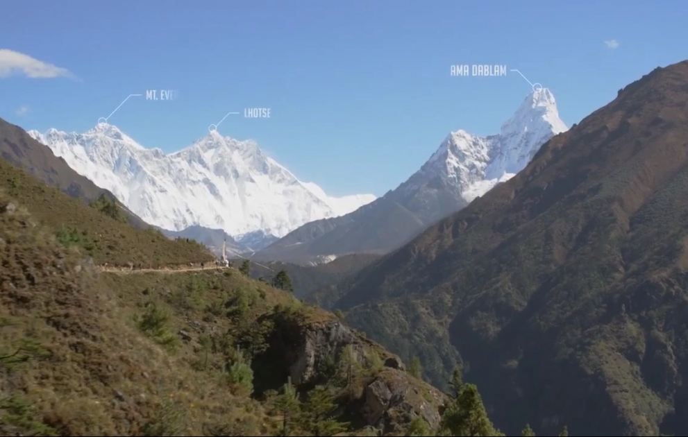 Vues impressionnantes de l'Himalaya, la plus haute montagne du monde