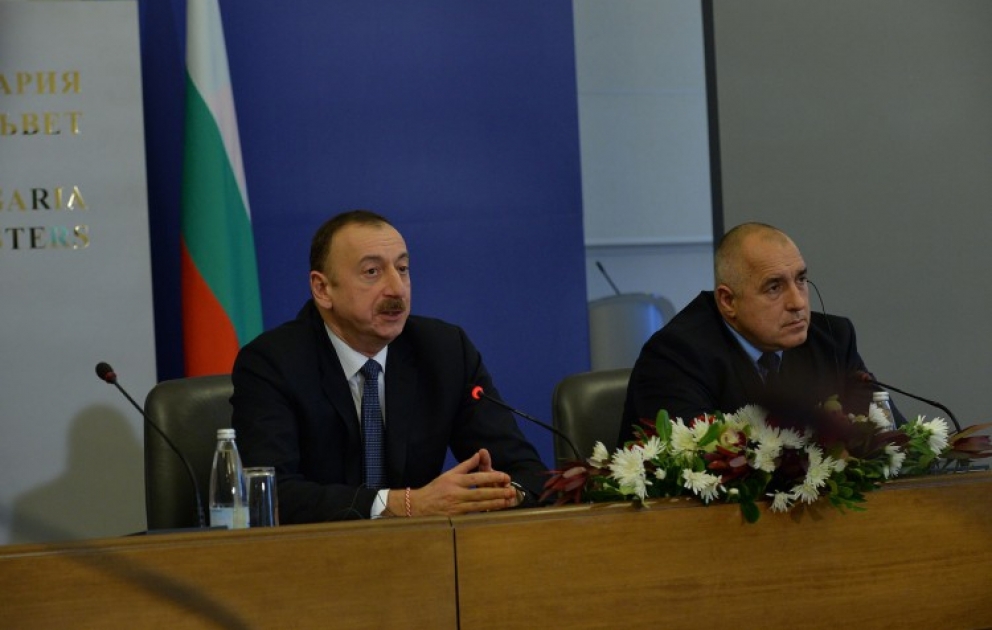 Pressekonferenz des Präsidenten von Aserbaidschan Ilham Aliyev und des bulgarischen Ministerpräsidenten Bojko Borissow