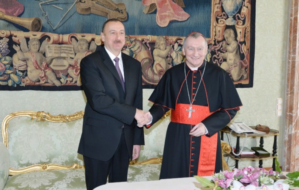 Azərbaycan Prezidenti İlham Əliyevin Müqəddəs Taxt-Tacın dövlət katibi kardinal Pietro Parolin ilə geniş tərkibdə görüşü olub