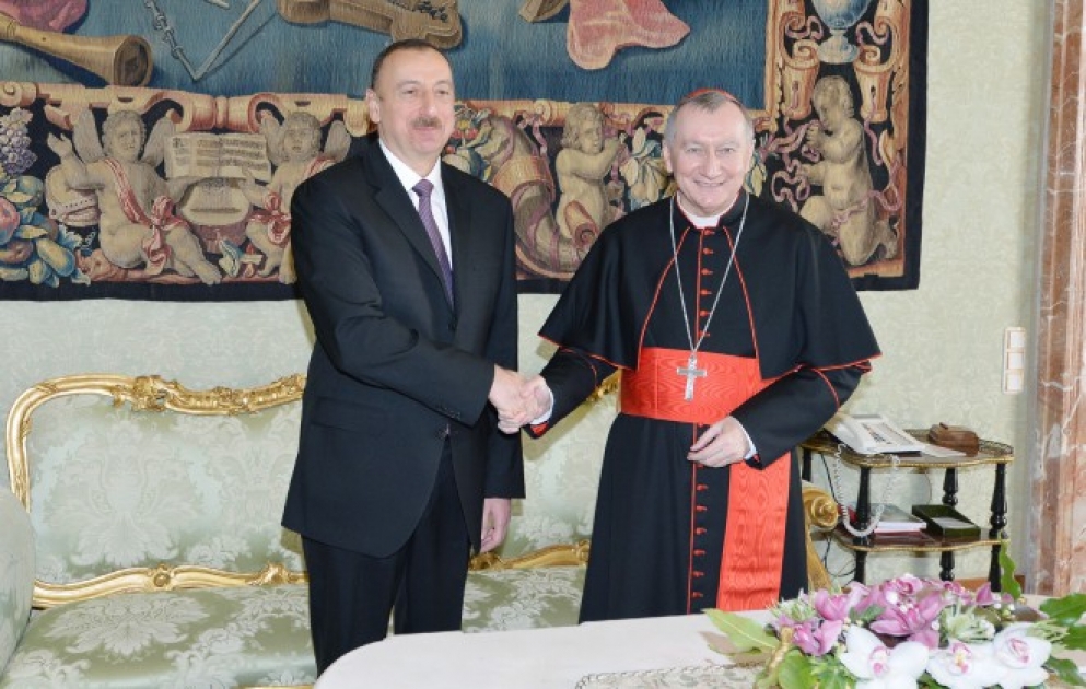 Déplacement au Vatican: Entretien avec le cardinal Pietro Parolin en présence des délégations