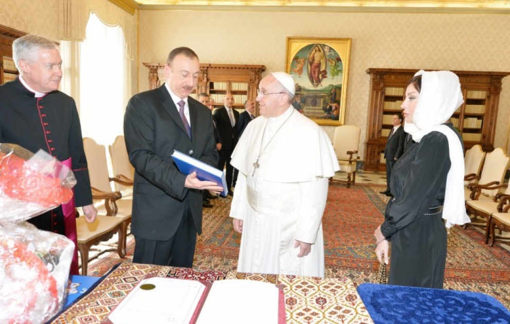 Déplacement au Vatican : Entretien avec le Pape François
