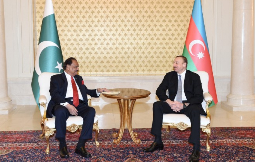 Treffen der Präsidenten von Aserbaidschan und Pakistan unter vier Augen